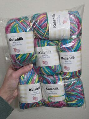 6 Full Skeins of Kulahlik Yarn